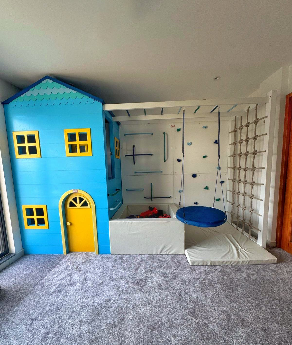 Indoor Playhouse Inside Mini Mansion Luxury Playhouse The Town-house